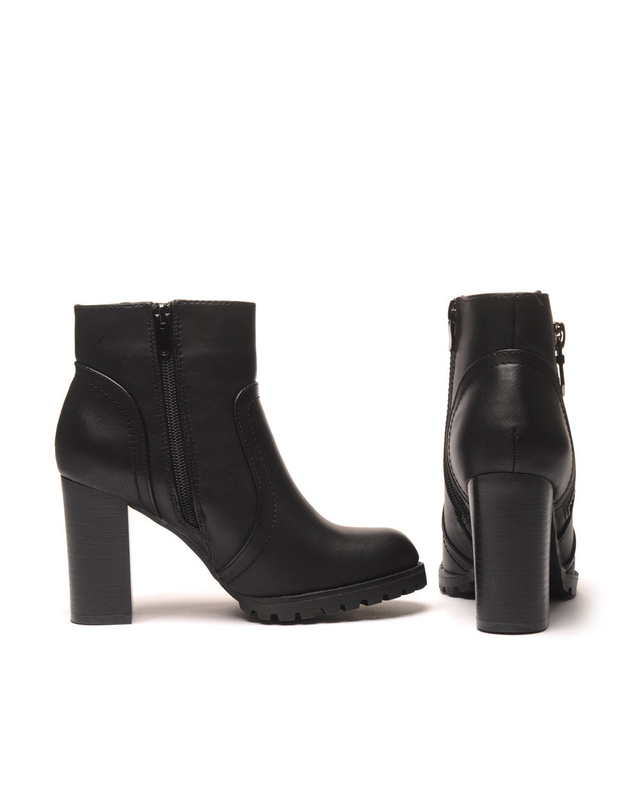 Bottines à talons noires hautes