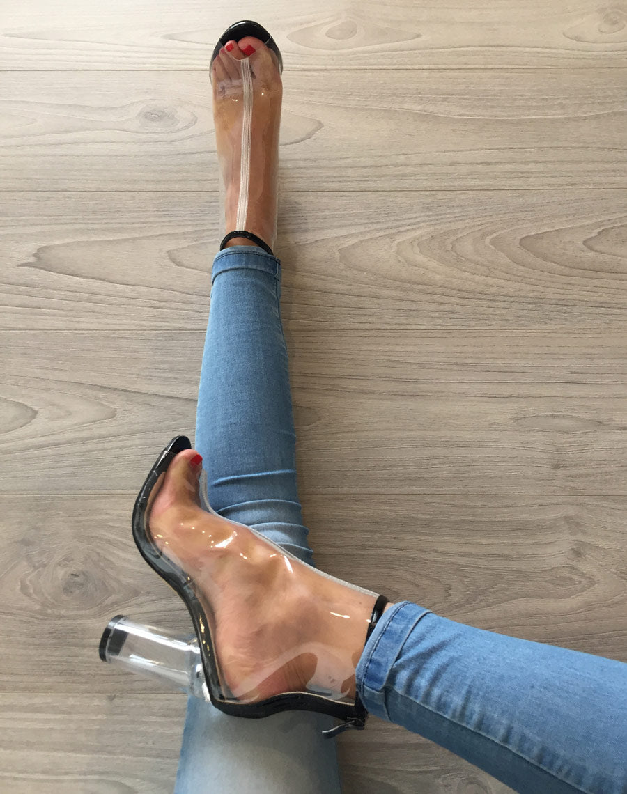 Bottines transparentes noires à talon transparent rond