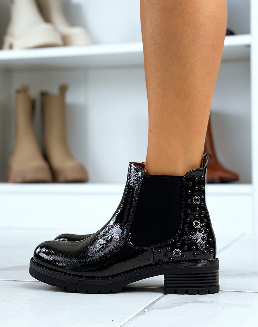 Bottines vernies noires à bijoux