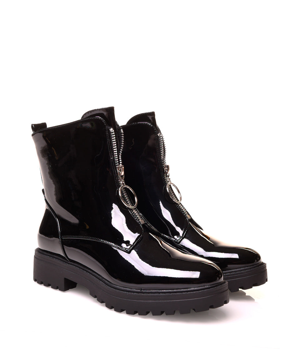 Bottines vernies noires zippées à l’avant