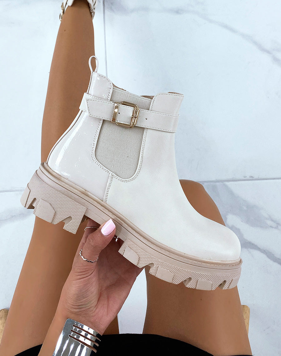 Chelsea beiges bi-matière à sangle dorée et semelle talonnée crantée