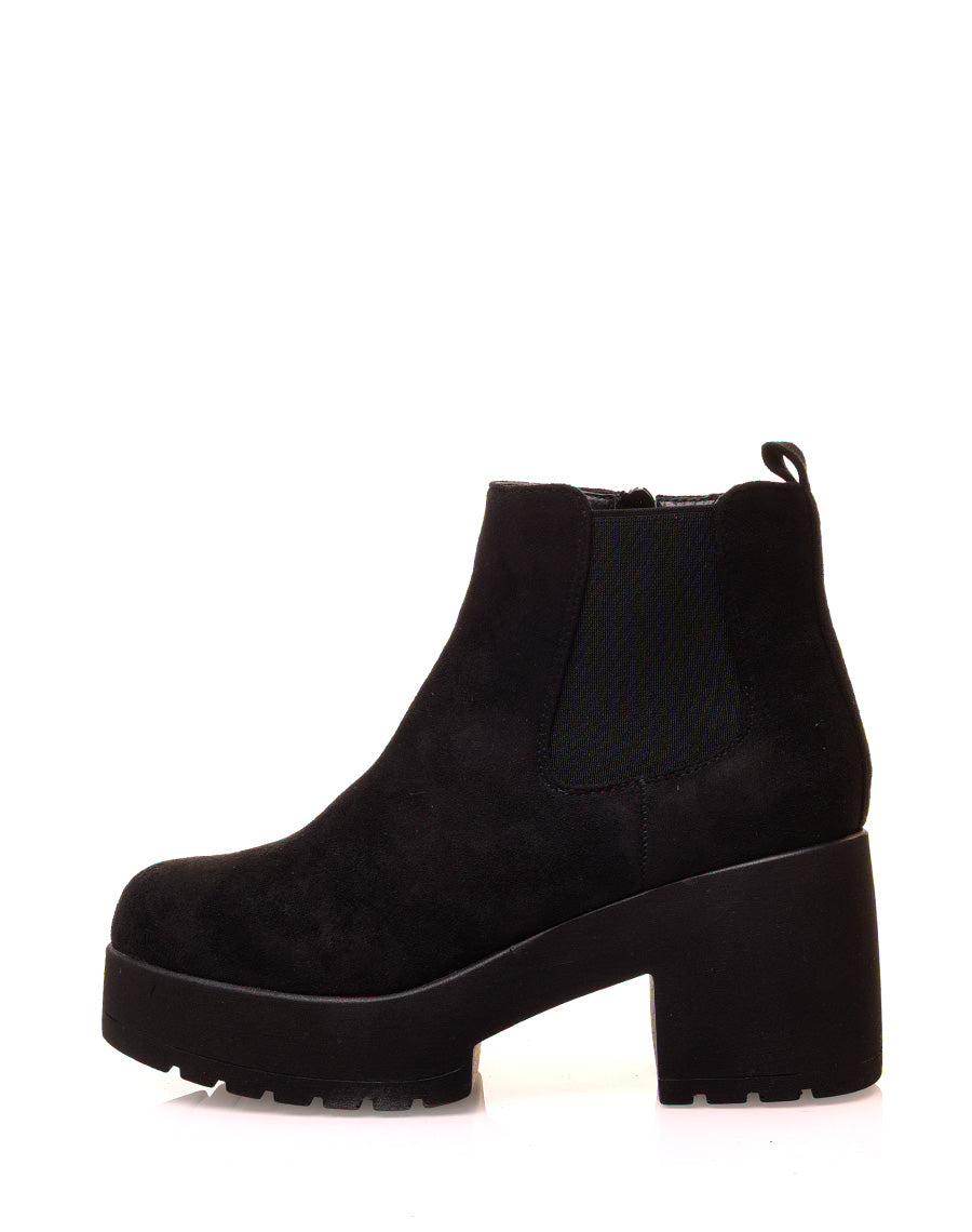 Chelsea boot noires en suédine à plateforme