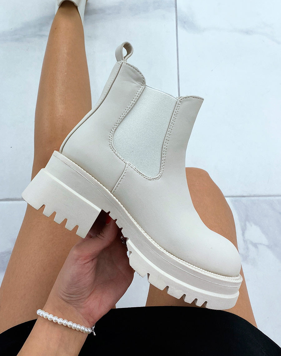 Chelsea boots basses beige gommé