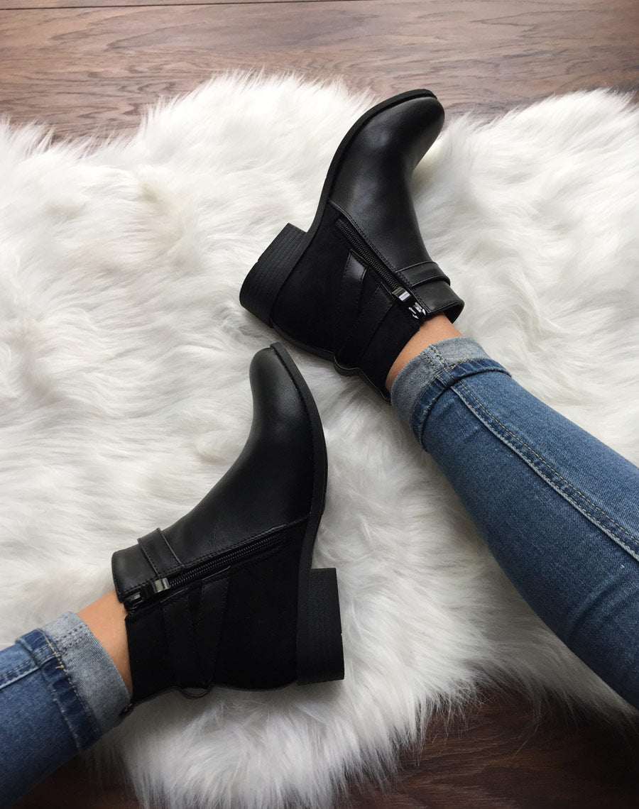Chelsea boots bi-matières noires à lanières