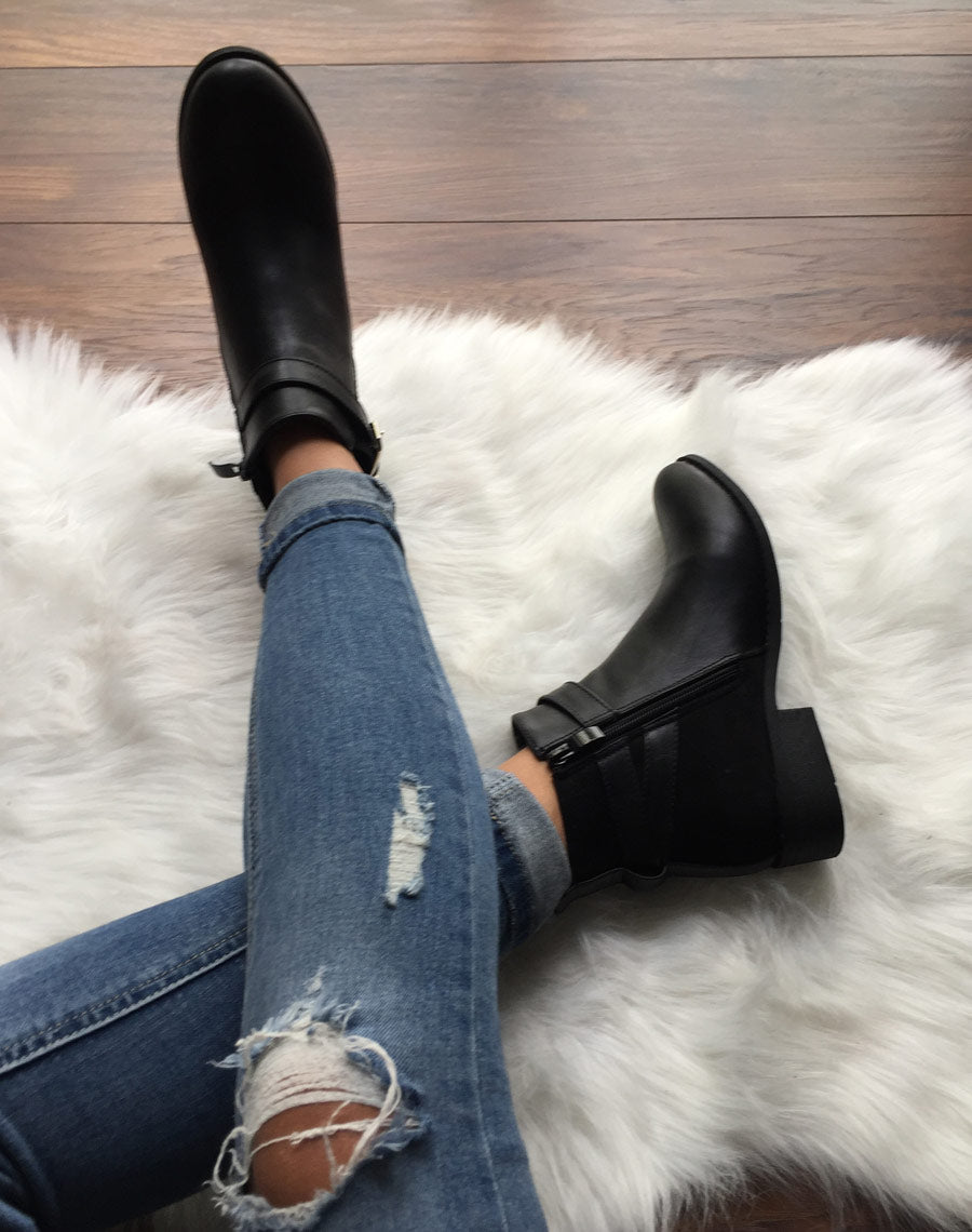 Chelsea boots bi-matières noires à lanières