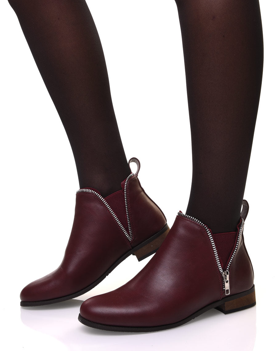 Chelsea boots bordeaux avec détails fermeture éclaire
