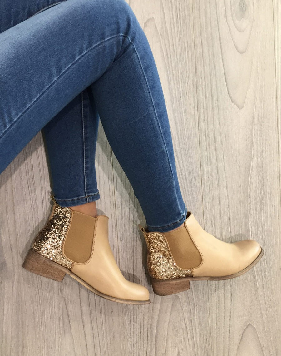 Chelsea boots camel pailletées court