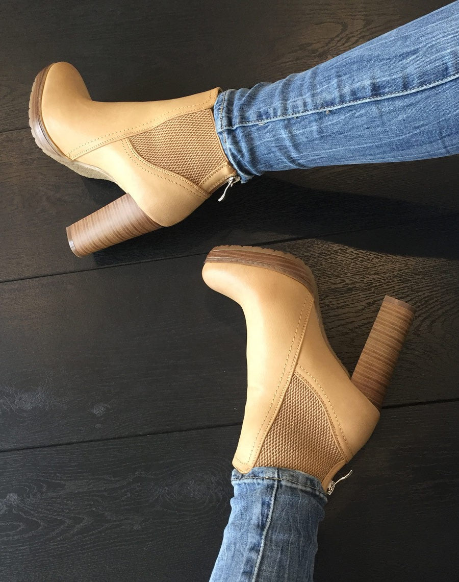 Chelsea boots camel à talons