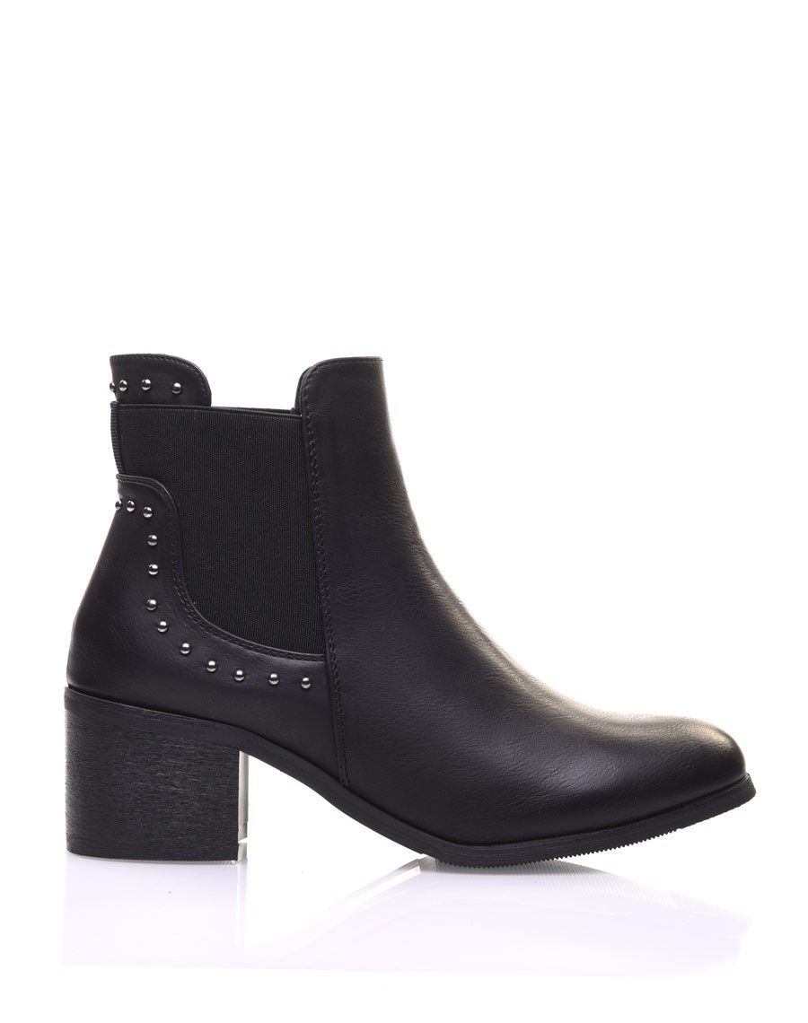 Chelsea boots noires cloutés à petits talons