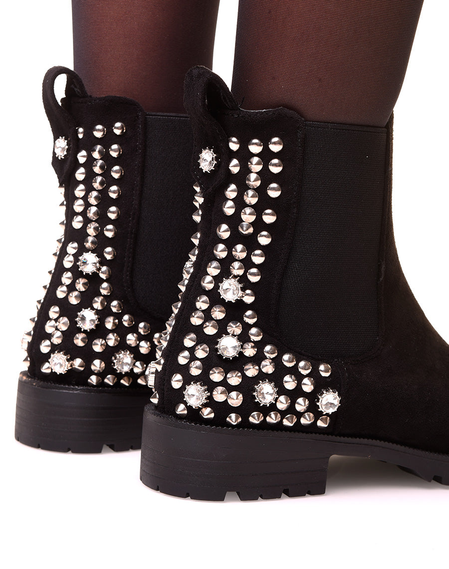 Chelsea boots noires en suédine ajourées de clous et de strass