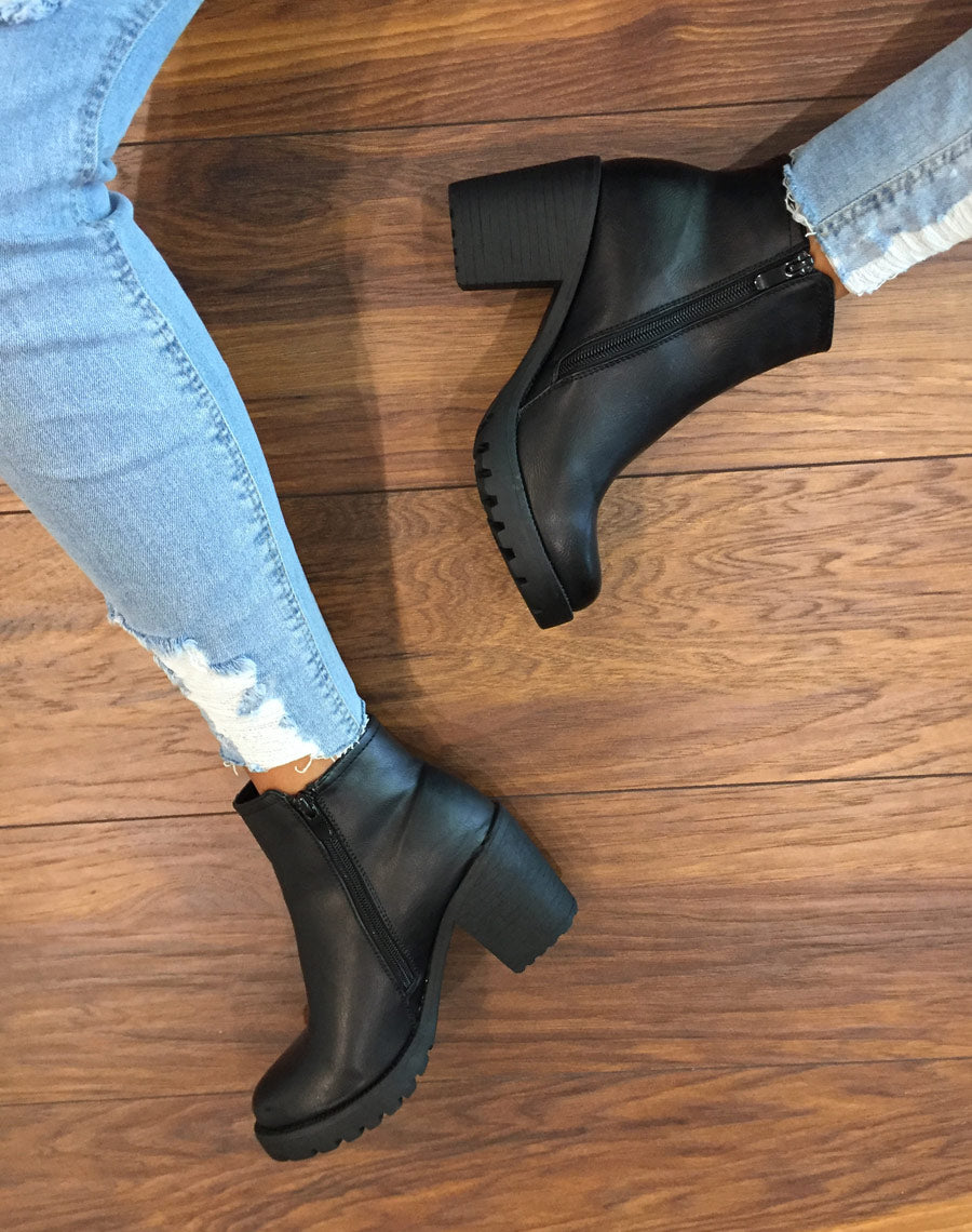 Chelsea boots à talons mi hauts noir