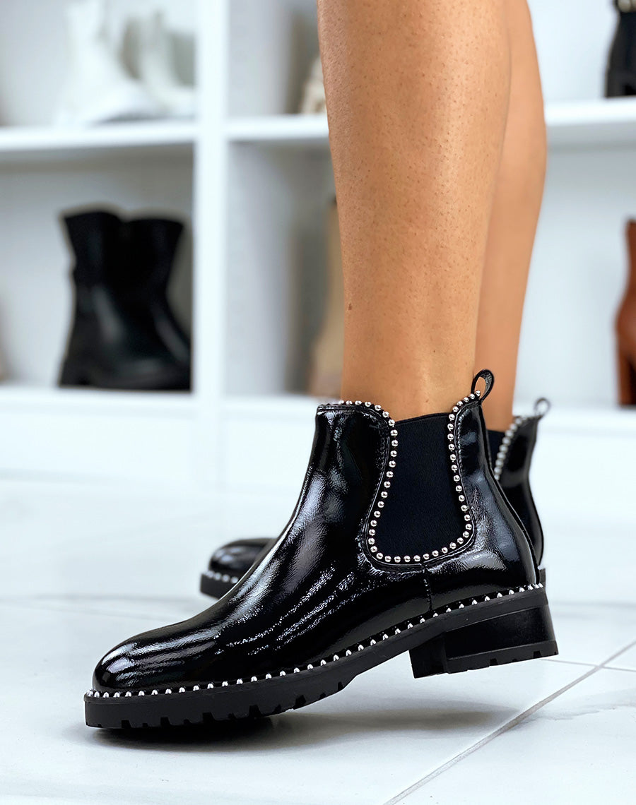Chelsea boots vernies noires cloutées