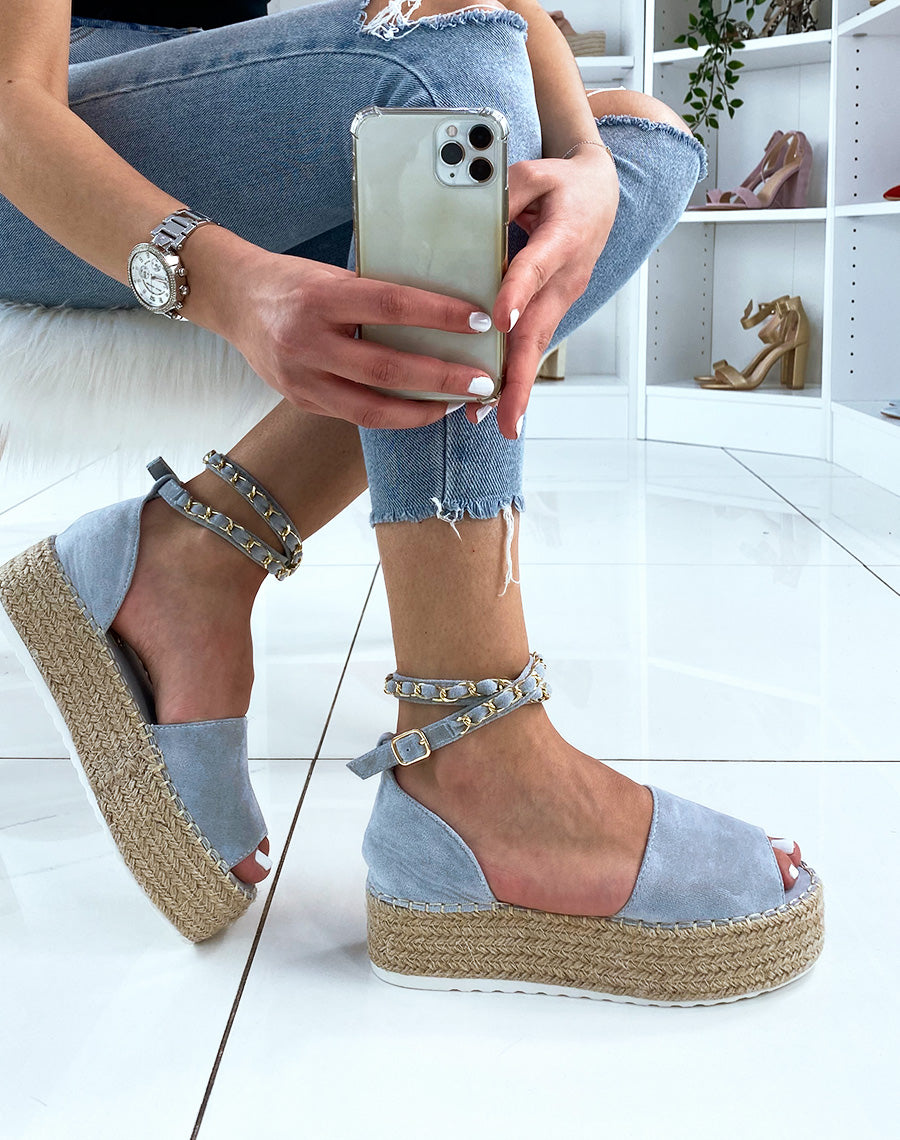 Compensée bleue à chaine dorée