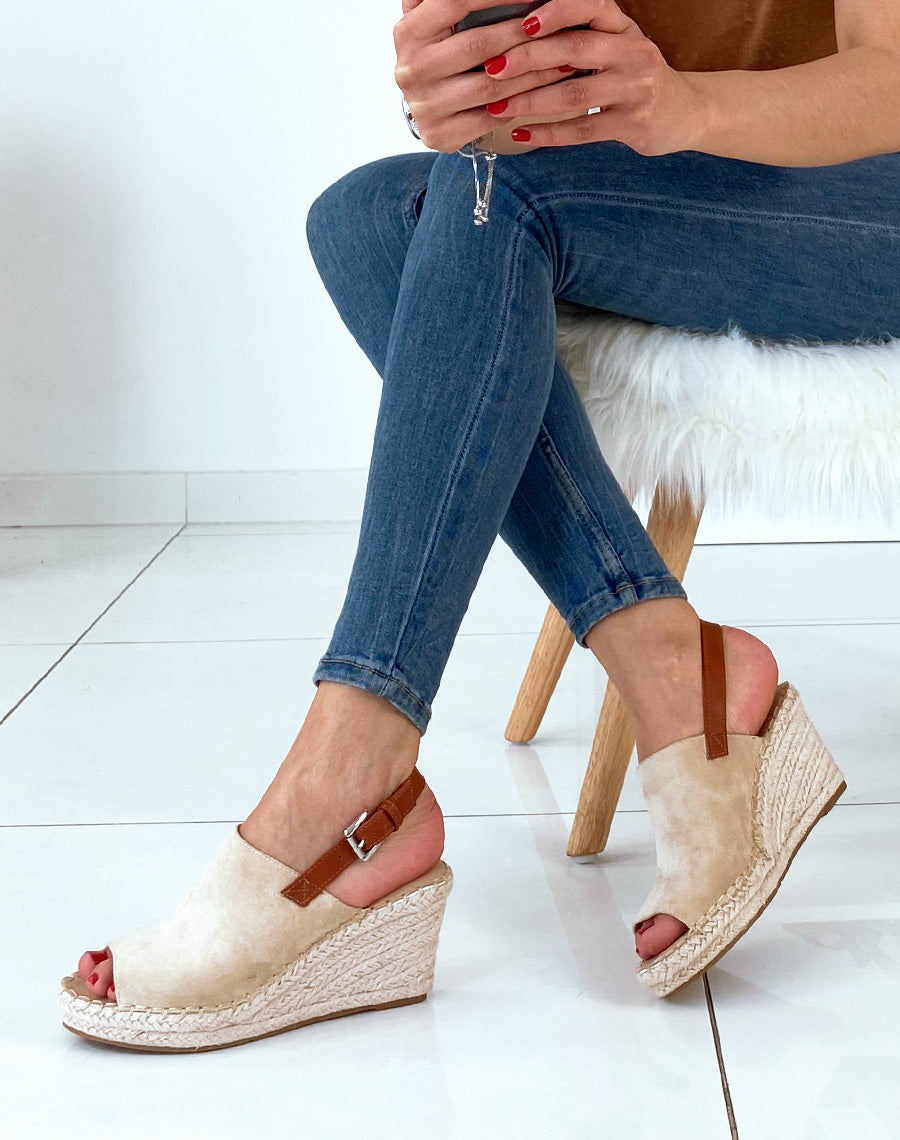 Compensées beiges ouvertes