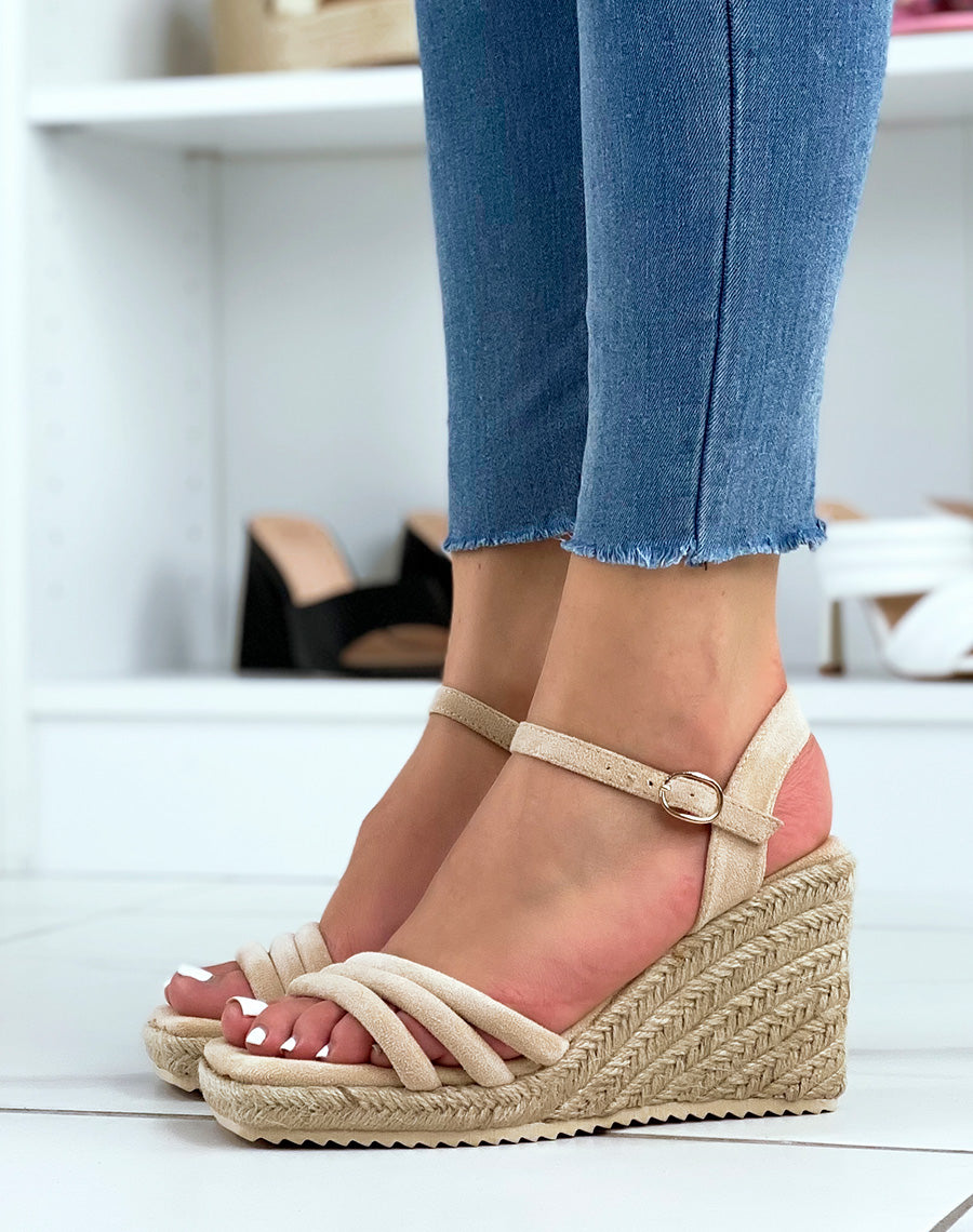 Compensées beiges à triple brides et talon carré