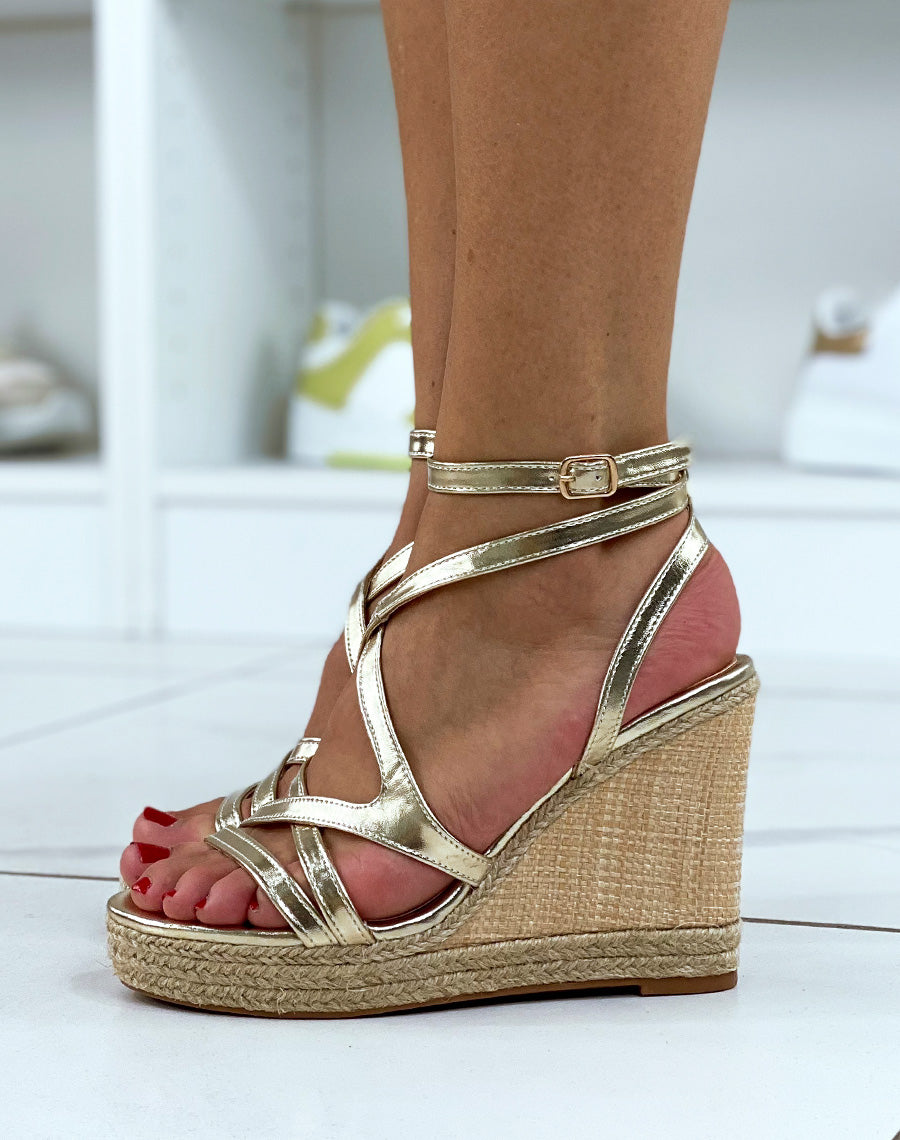 Compensées dorées à brides entrecroisées