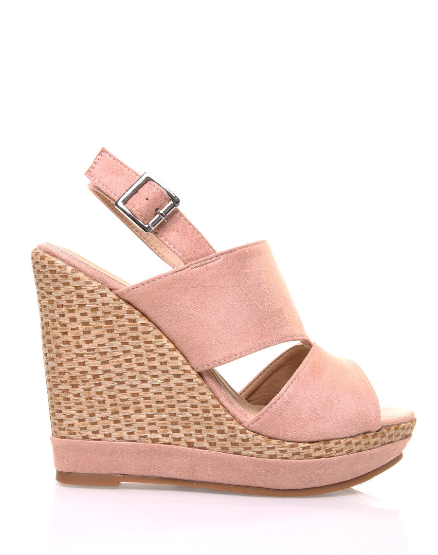 Compensées en suédine roses