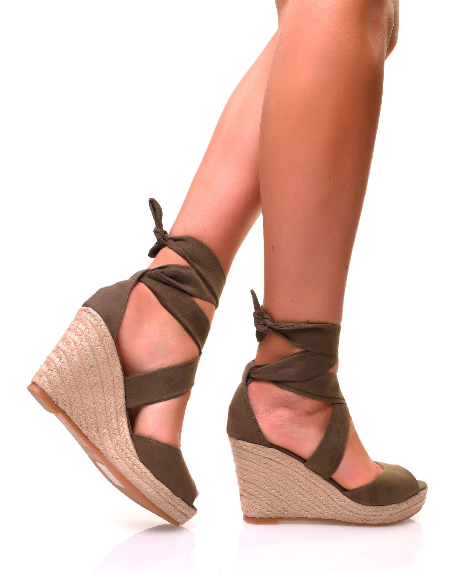 Compensées kaki en suédine