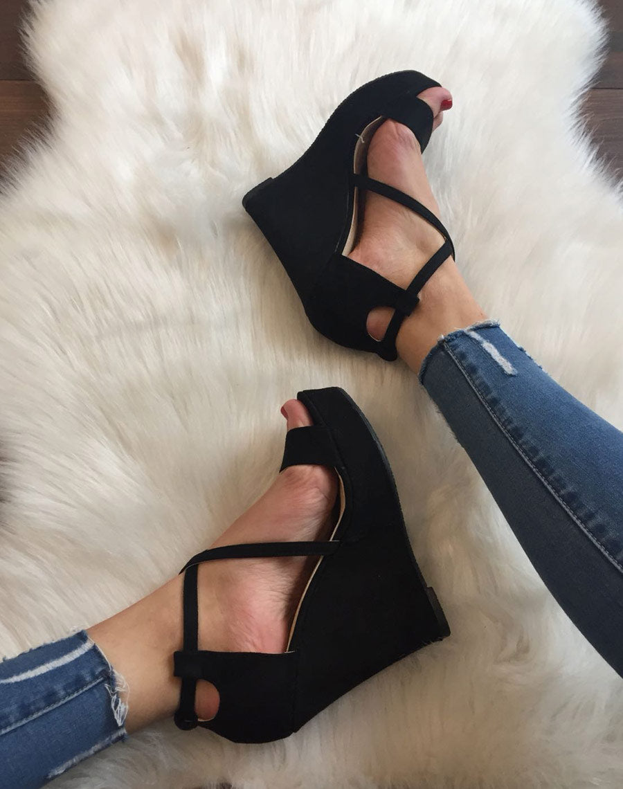 Compensées noir à lanière