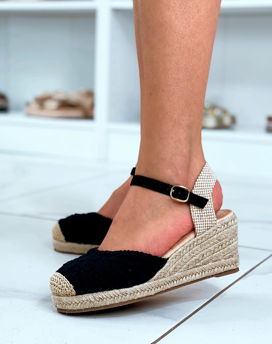 Compensées noires brodées à talon en jute