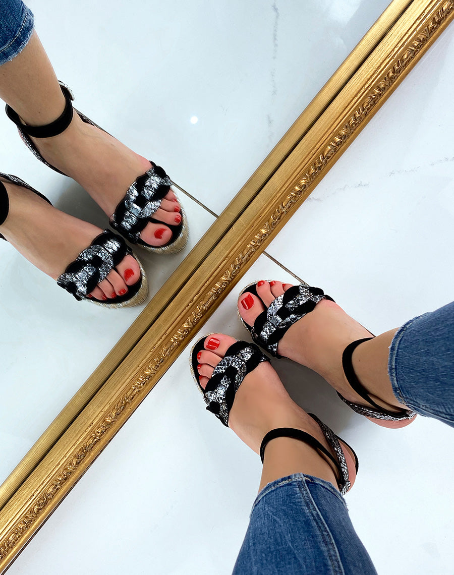 Compensées noires à détails argentés