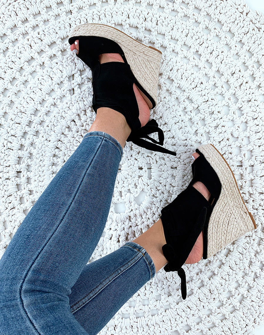 Compensées noires en suédine