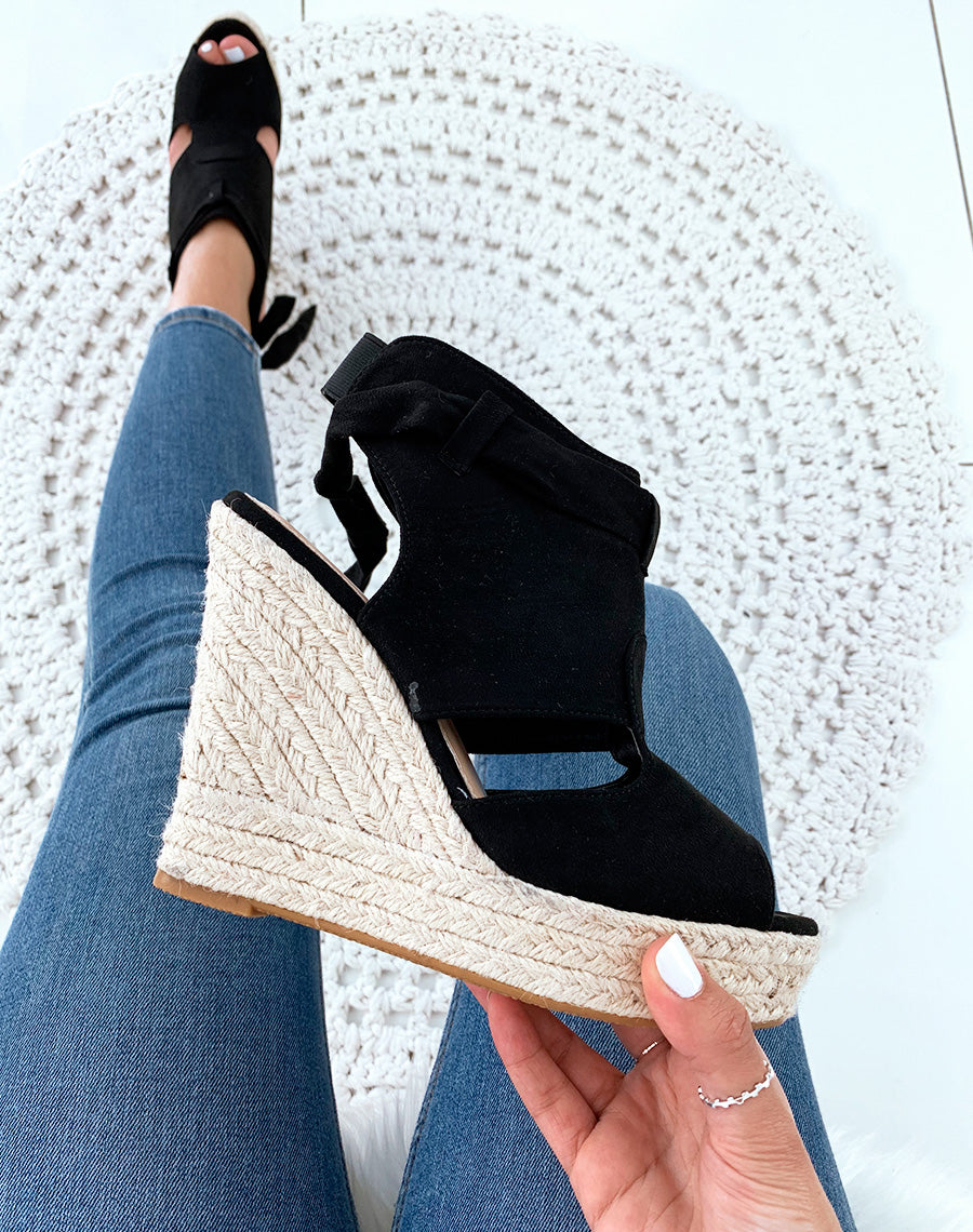 Compensées noires en suédine