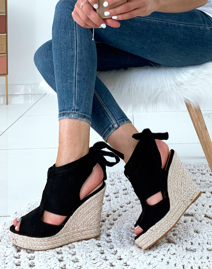 Compensées noires en suédine