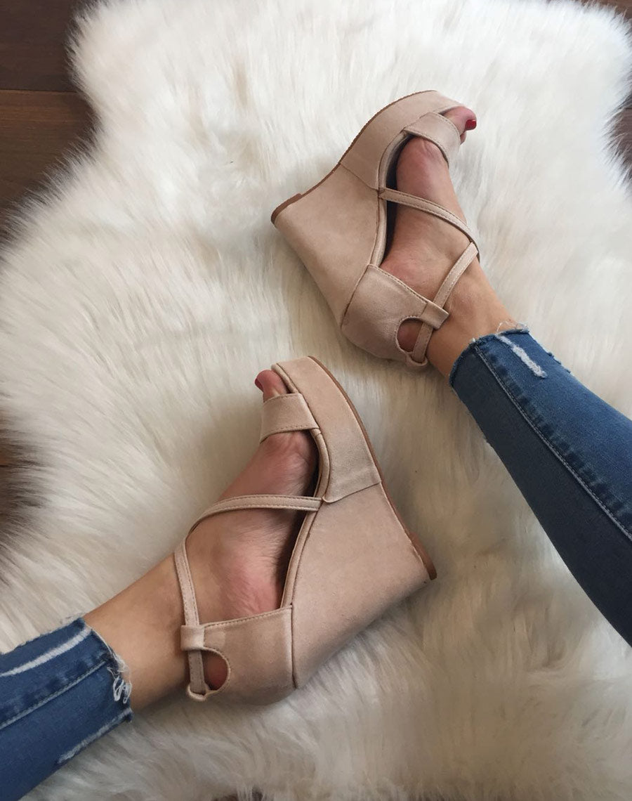 Compensées rose à lanière