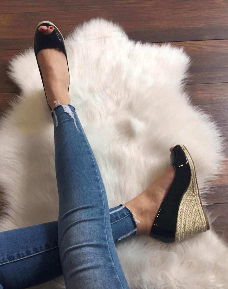 Compensées vernis noires