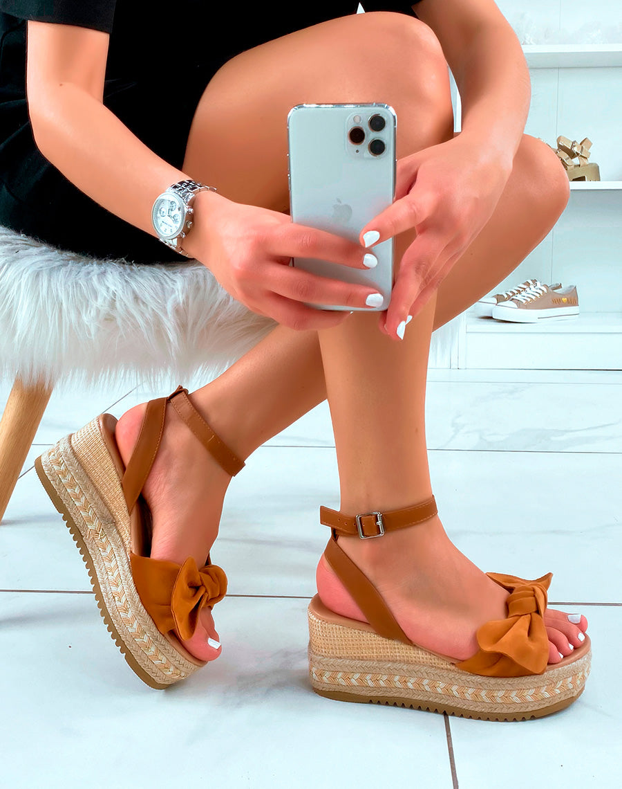 Compensés camel à noeud et talon tressé