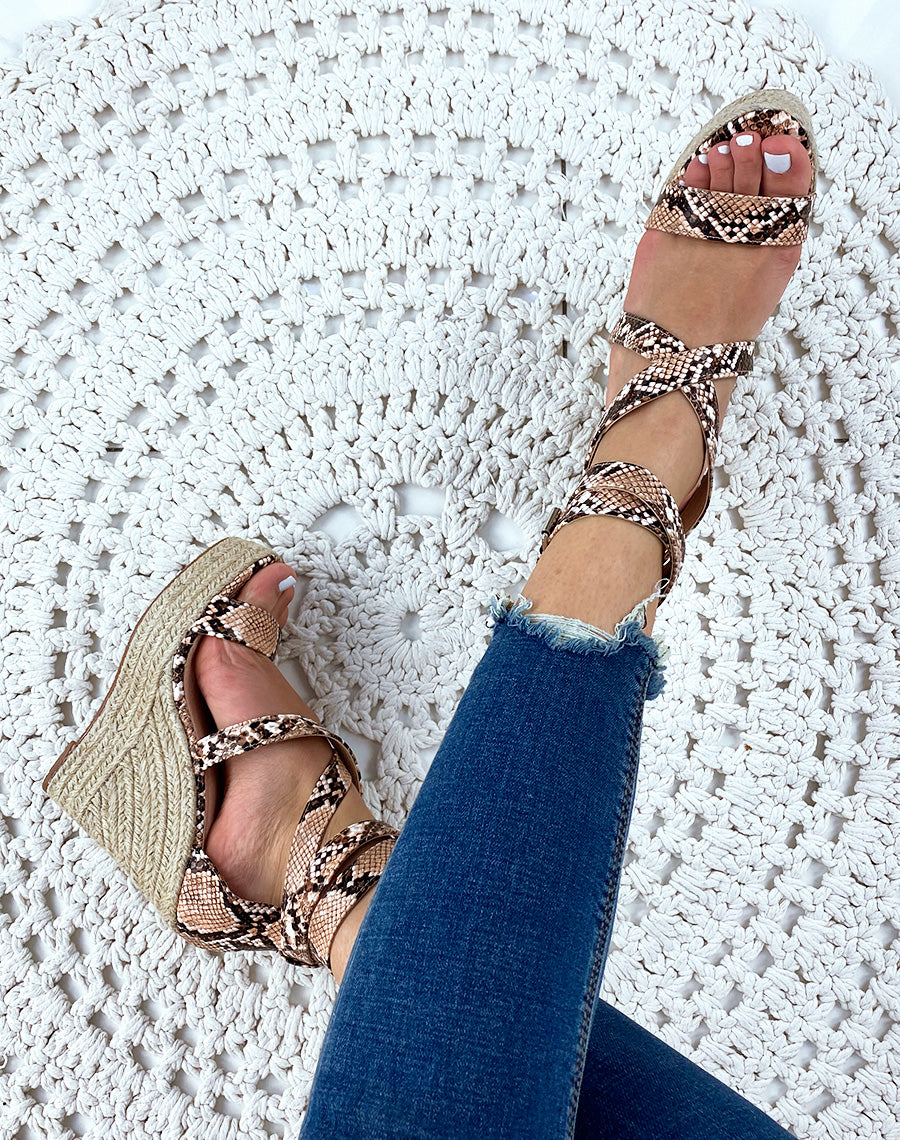 Compensés effet snake à talon en suédine