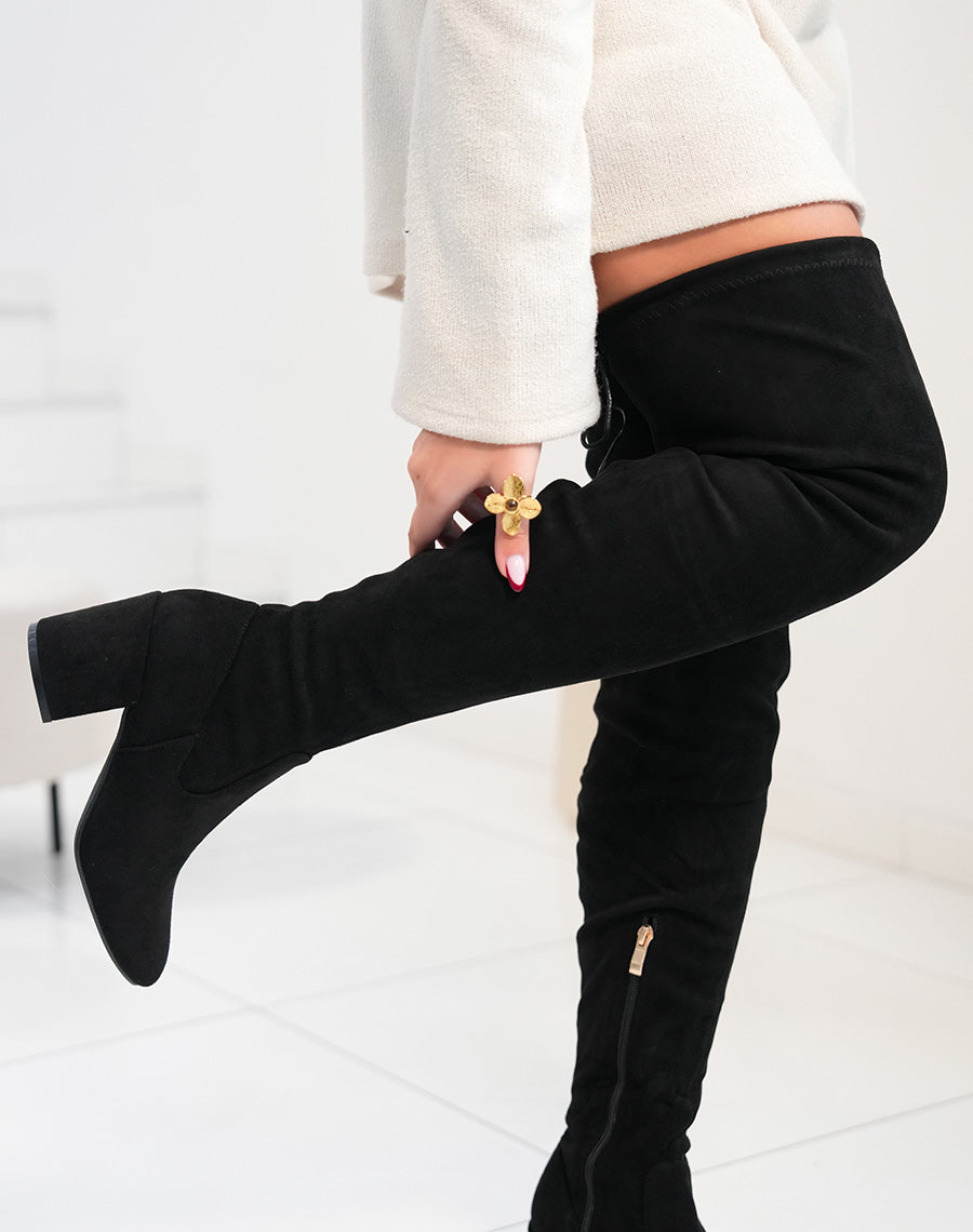 Cuissardes en suédine noire à talon mi-haut et à bout rond