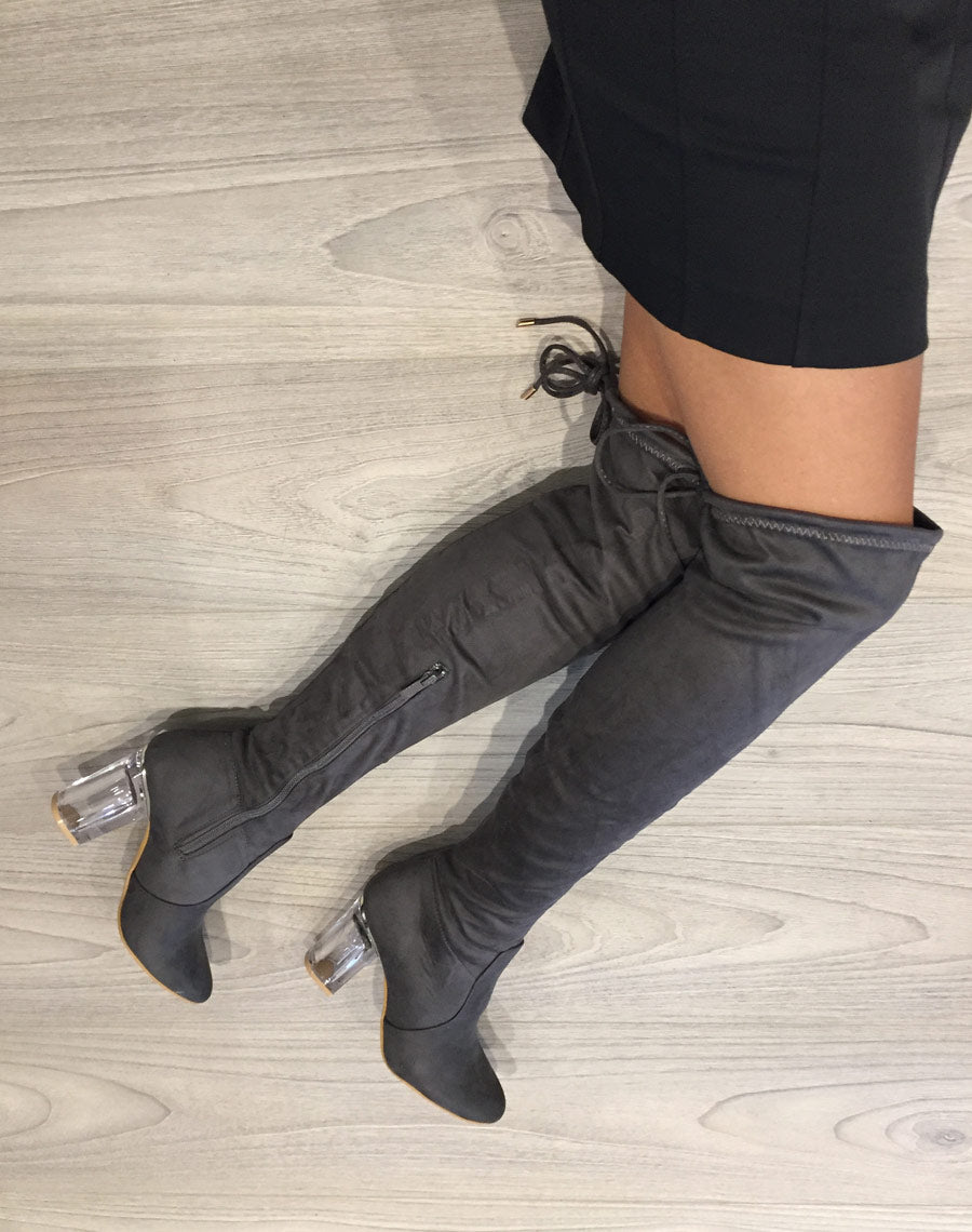 Cuissardes grises à talon transparent