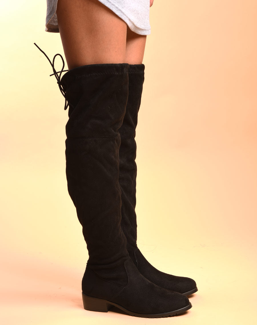 Cuissardes plates noires effet suédine
