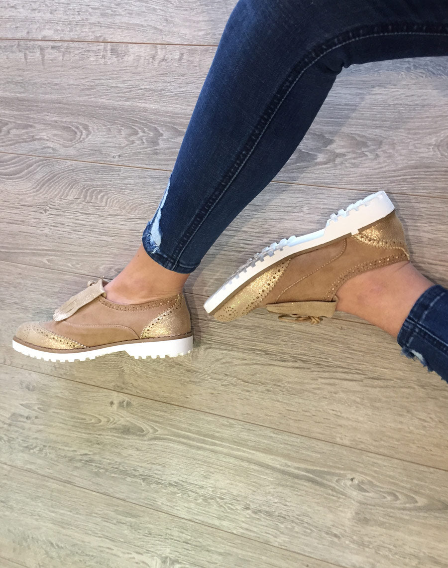 Derbies bi matières beige et champagne à franges