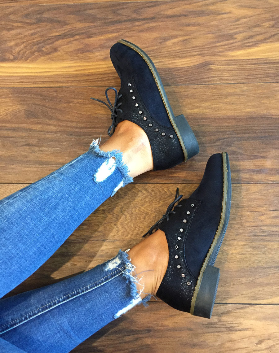 Derbies bleues cloutées bi matières