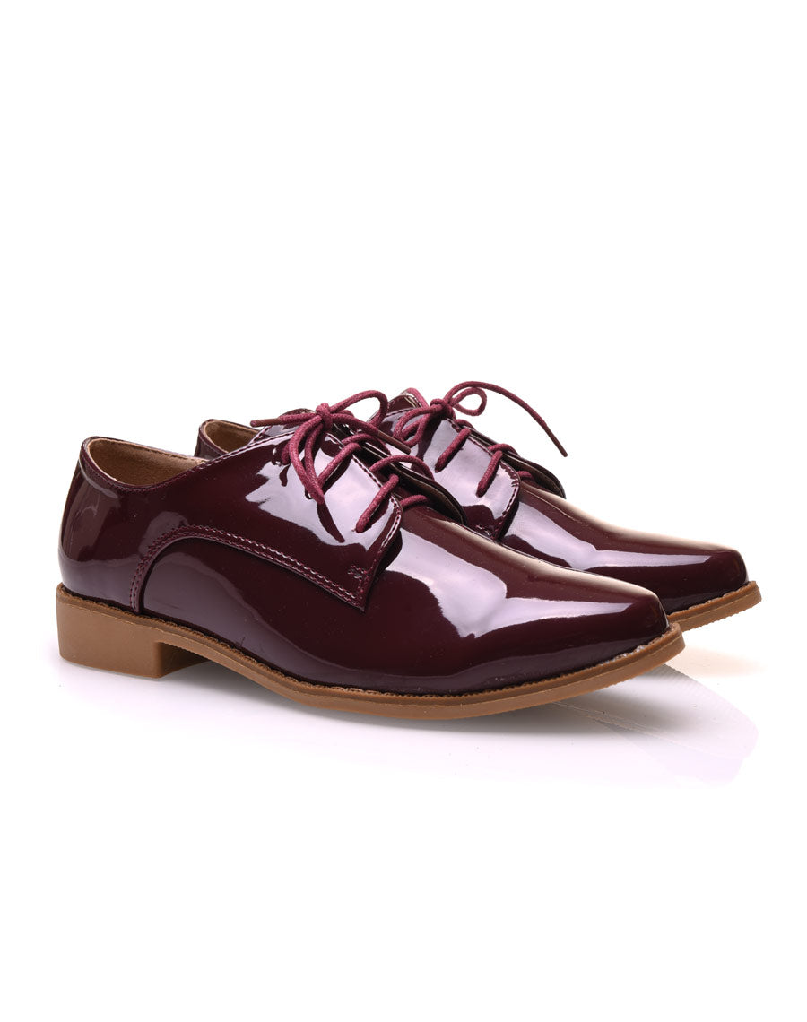 Derbies bordeaux vernis