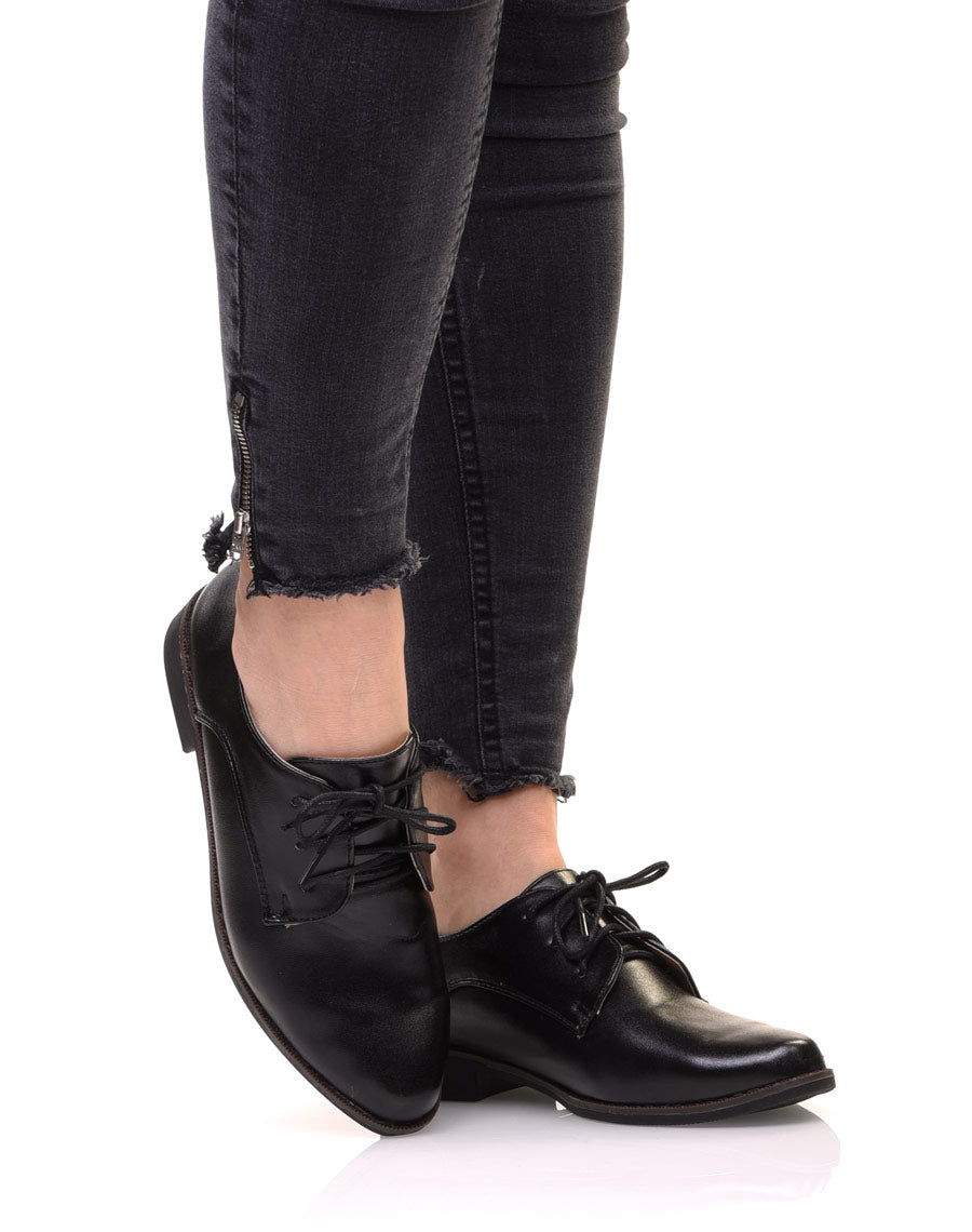 Derbies classiques noires