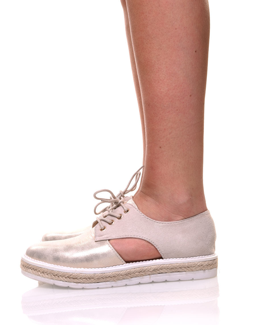 Derbies gold avec semelle épaisse