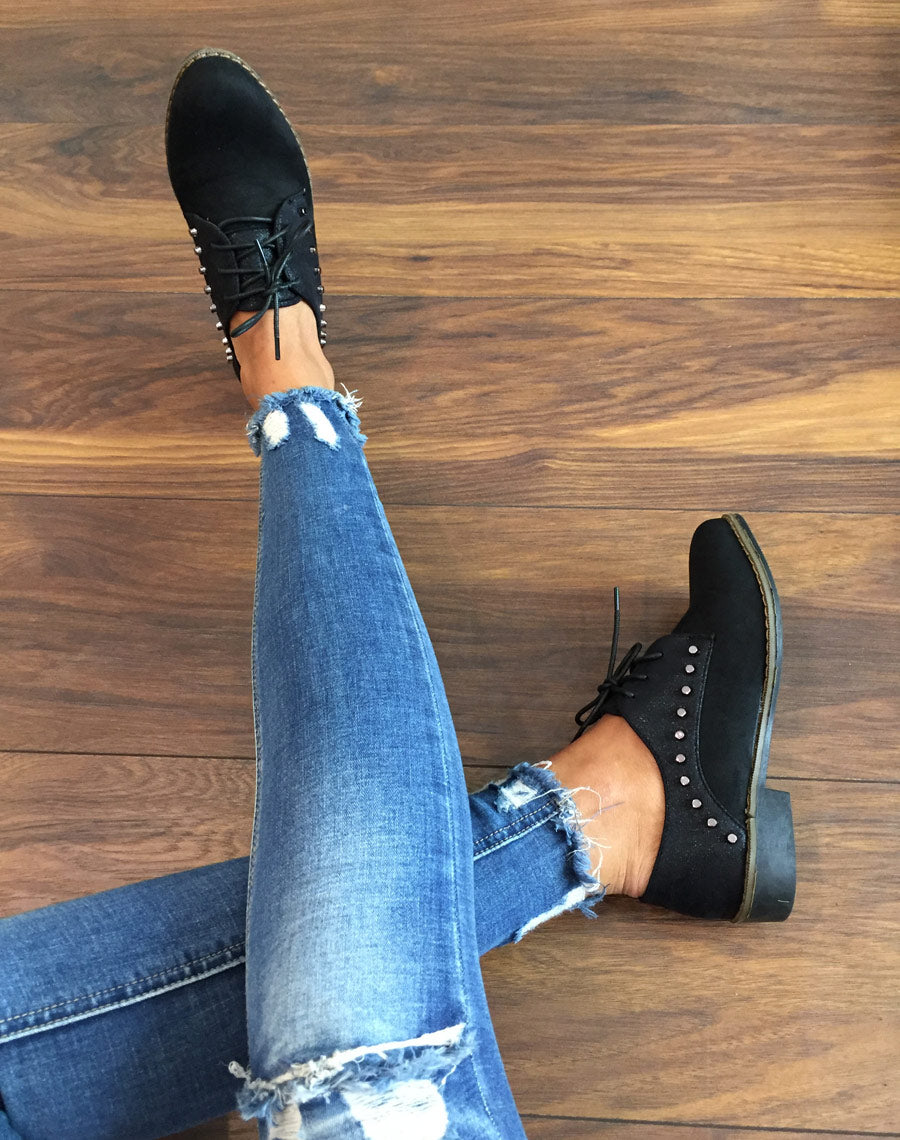 Derbies noires cloutées bi matières