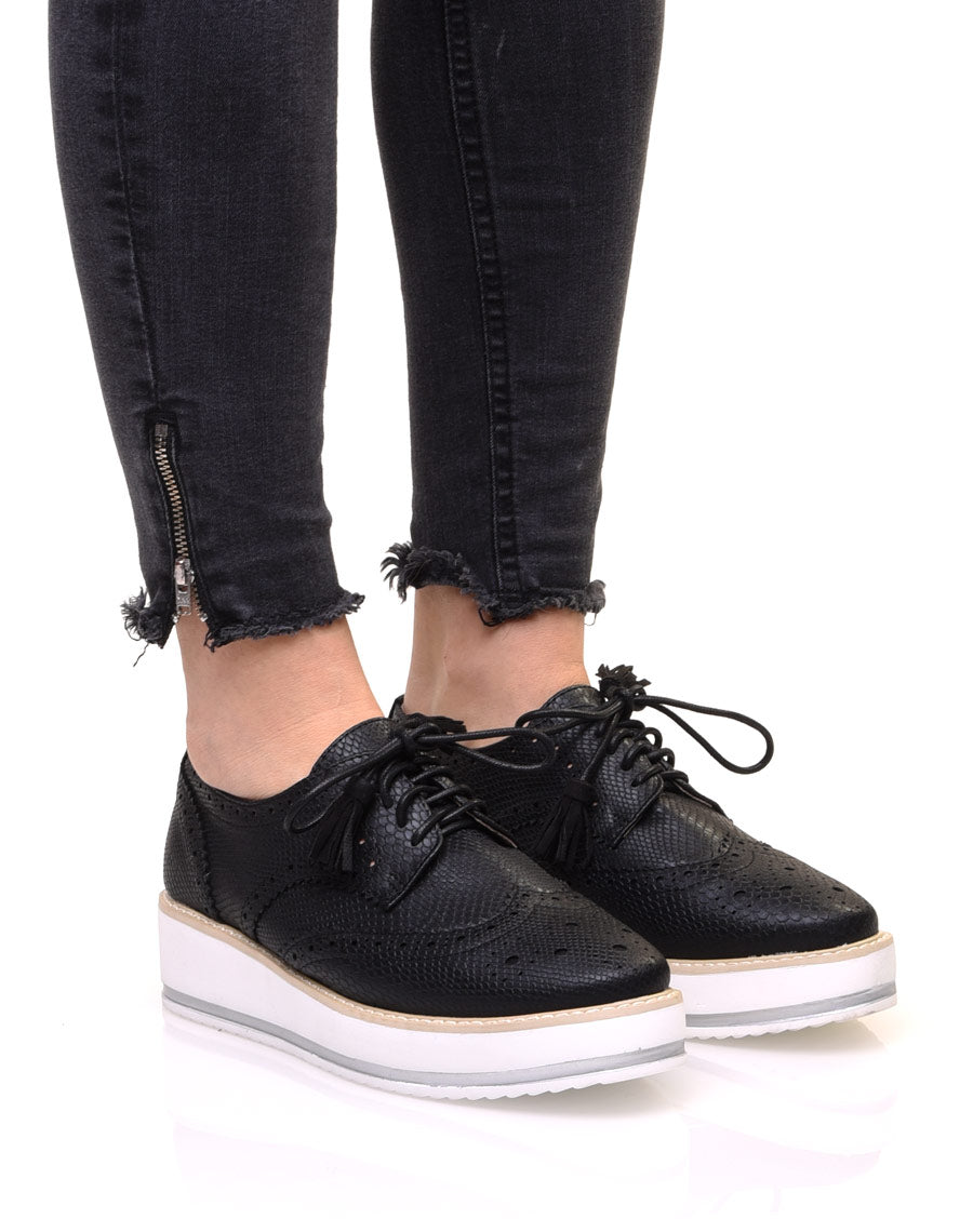 Derbies noires à semelle compensée