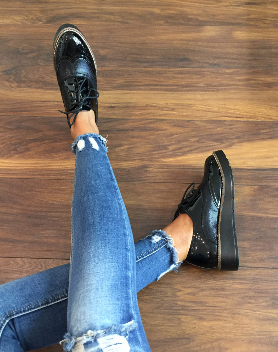 Derbies noires vernis bi matières