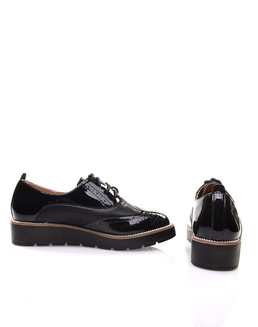 Derbies noires vernis bi matières