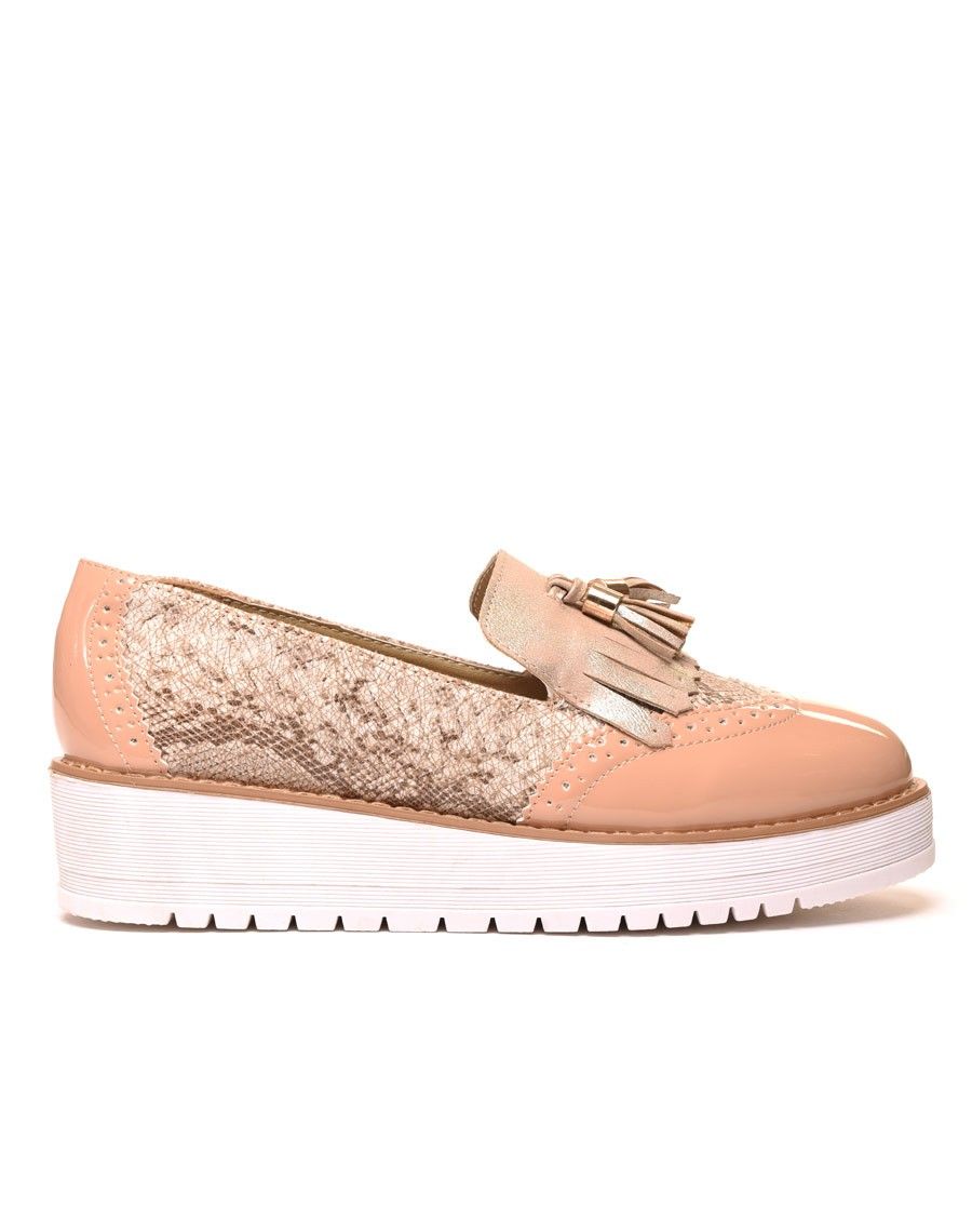 Derbies rose pâle à semelle épaisse
