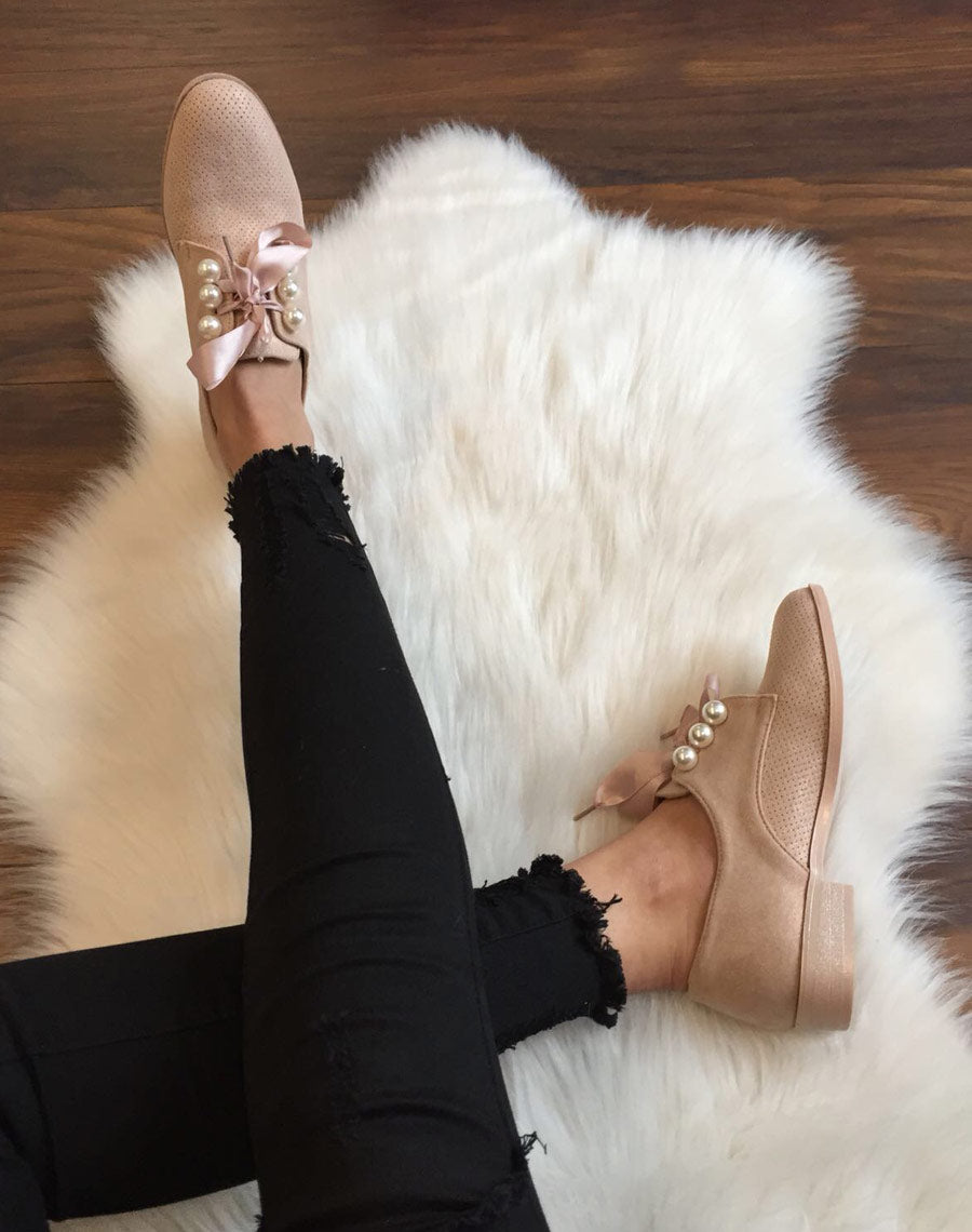 Derbies roses en suédine