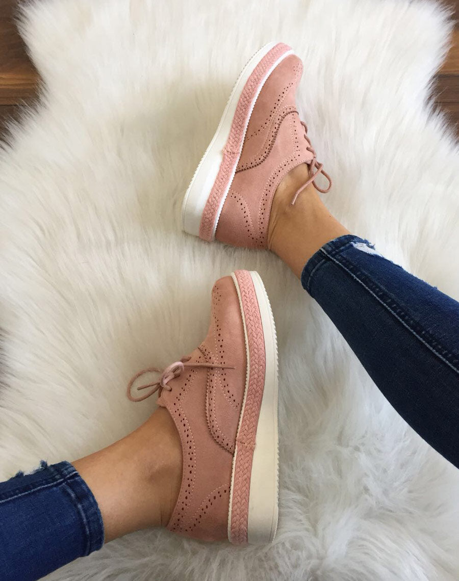 Derbies roses perforés à semelles épaisse