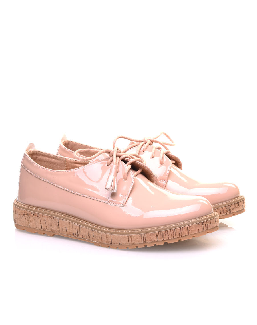 Derbies roses vernies à talon compensé