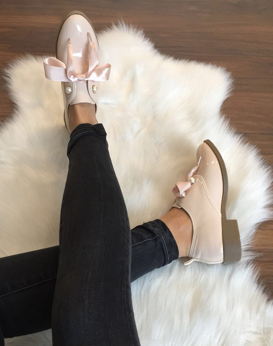 Derbies roses vernis lacets en satins