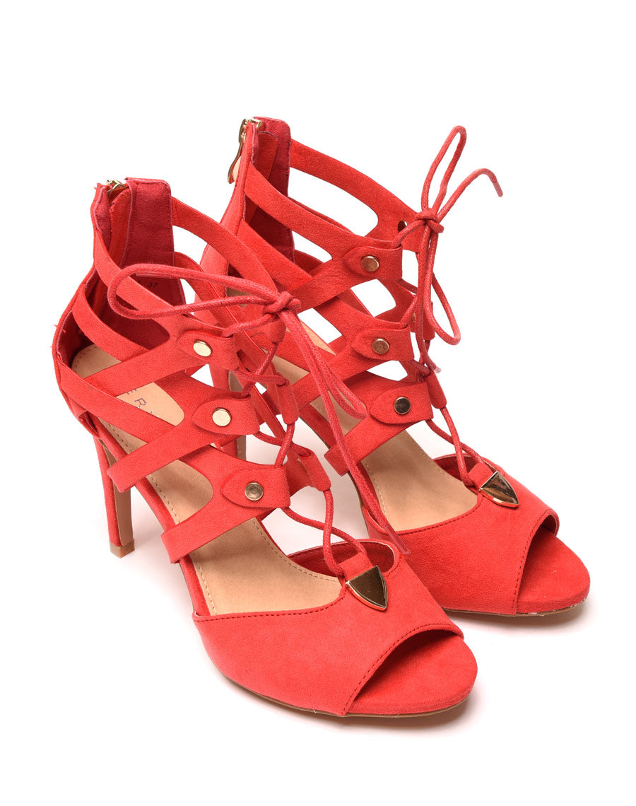 Escarpin rouge à lacet